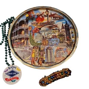 Vintage New Orleans Graphic Souvenir Tray, Necklace & Bracelet